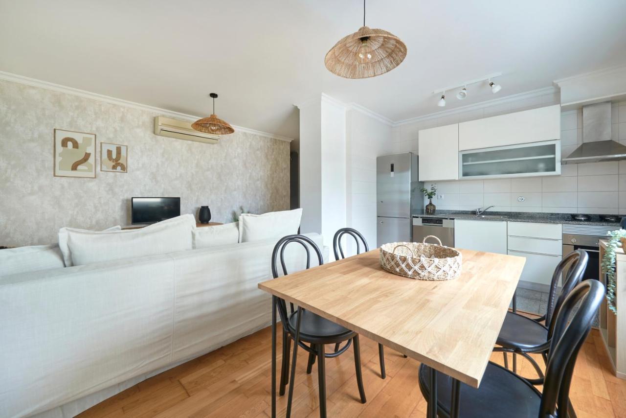 Apartment With Private Terrace & Car Garage Лиссабон Экстерьер фото